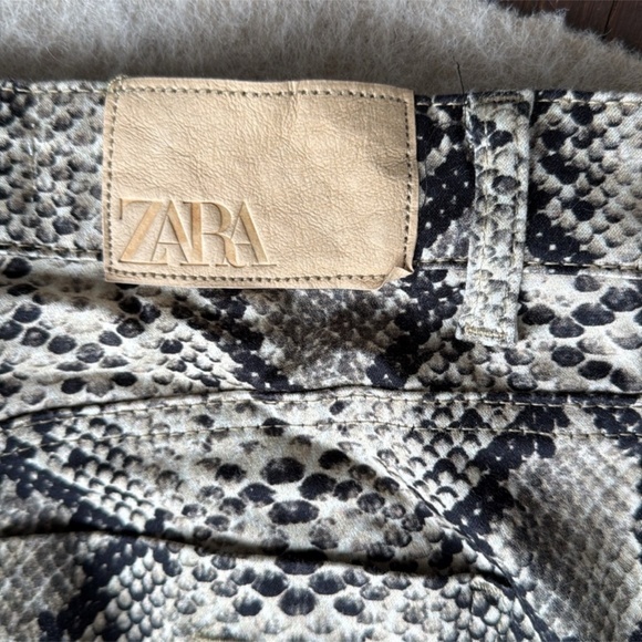 Zara never used pants stunning , size USA 4 - Picture 7 of 7